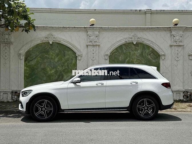 Mercedes-Benz GLC 300 4Matic 2021 Trắng