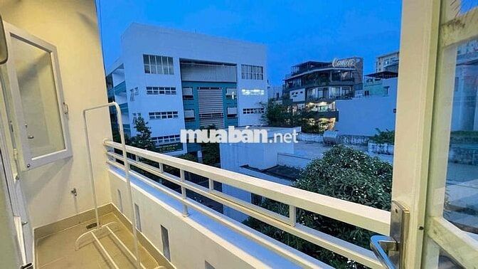 Cho thuê phòng giá rẻ gần ĐH Y Dược, có ban công