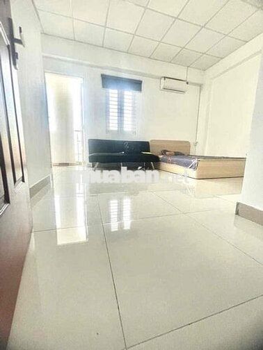 Cho thuê phòng giá rẻ gần ĐH Y Dược, có ban công
