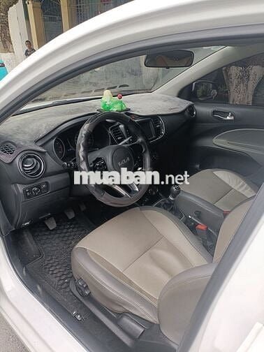 Kia Soluto MT2022  deluxe Trắng 12v