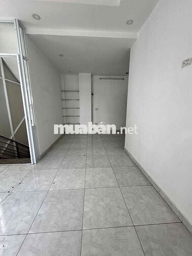 Văn Phòng Đẹp Góc 2 Mặt Tiền Đặng Thùy Trâm, Giá Tốt Chỉ 31 Triệu