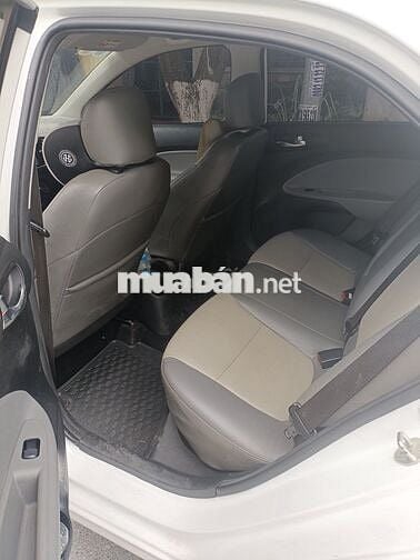Kia Soluto MT2022  deluxe Trắng 12v