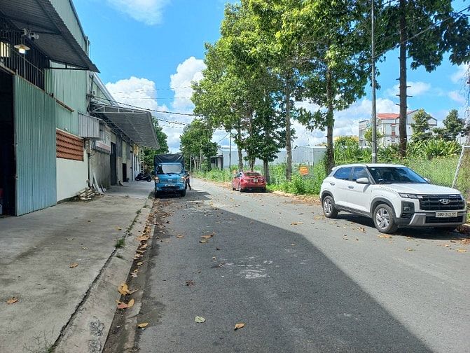 Kho mới 100% đường số 1, KDC Long Thịnh