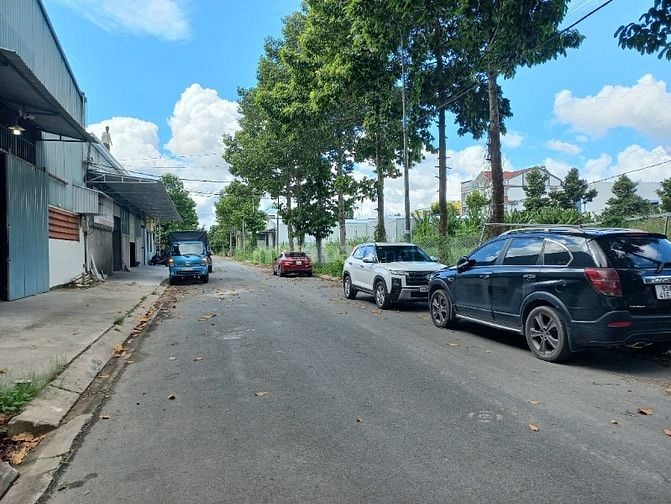 Kho mới 100% đường số 1, KDC Long Thịnh