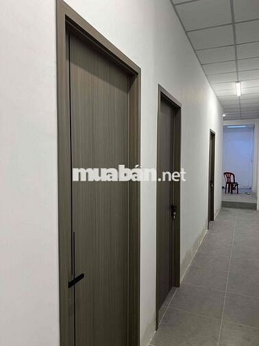 nhà mặt tiền nguyên căn tỉnh lộ 10 khu đông đúc