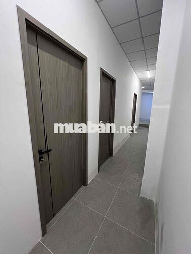 nhà mặt tiền nguyên căn tỉnh lộ 10 khu đông đúc