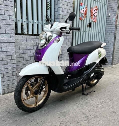 Yamaha Classical 2010 đẹp, máy êm thì thầm