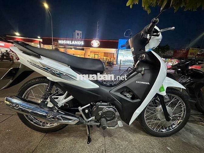 Honda Wave A 2025 Trắng 4000 km