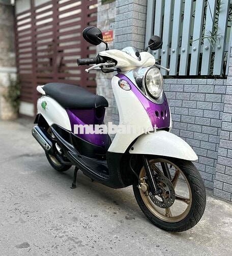 Yamaha Classical 2010 đẹp, máy êm thì thầm