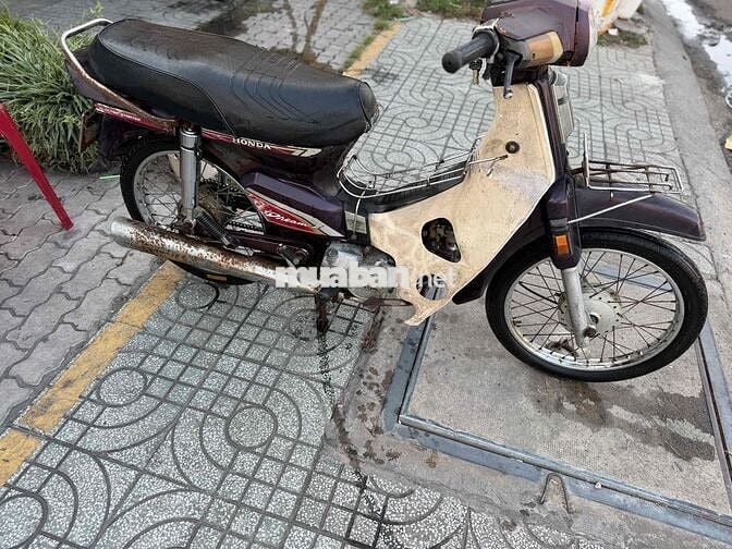 Honda Dream Thái