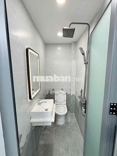 bán nhà HXH phạm Văn Đồng 1 trệt 2 lầu ngay gigamail