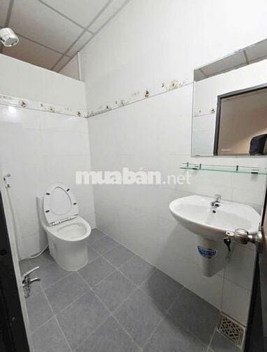 Q.Tân Phú, Phú Thọ Hòa. Nhà mới 1 lầu hẻm Vườn Lài xe hơi, Dt 4*16 