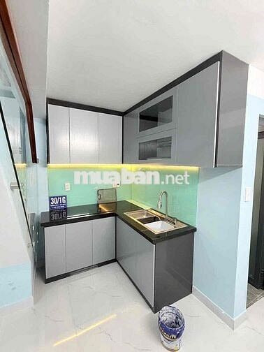 bán nhà HXH phạm Văn Đồng 1 trệt 2 lầu ngay gigamail
