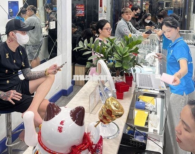 NHÂN VIÊN KINH DOANH TRANG SỨC