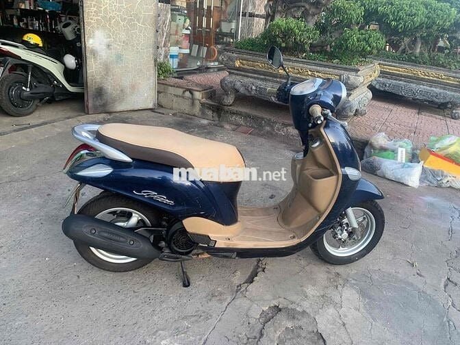 Yamaha NoZa Xe tay ga Xanh 2014