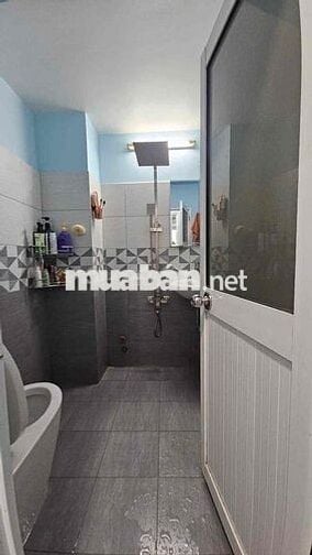 1Căn Ra Hẻm Xe Hơi Dương Bá Trạc 2 Lầu Sân Thượng Nở HậuSổ Hồng Riêng