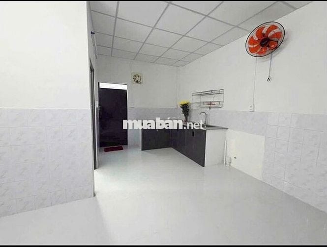 Q.Tân Phú, Phú Thọ Hòa. Nhà mới 1 lầu hẻm Vườn Lài xe hơi, Dt 4*16 