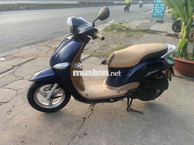 Yamaha NoZa Xe tay ga Xanh 2014