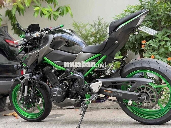 Kawasaki Z900 2022 Xám đen 9000km, zin đẹp 9 chủ