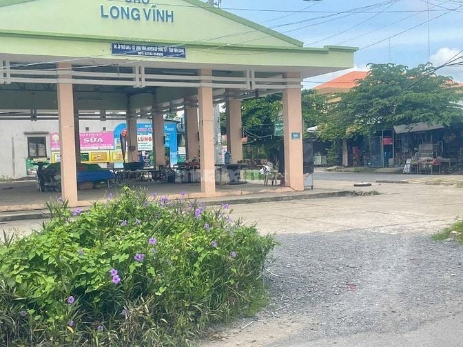 cần bán lô đất nền đường bê tông 3m thông thoáng ấp Thới An A xã Long 