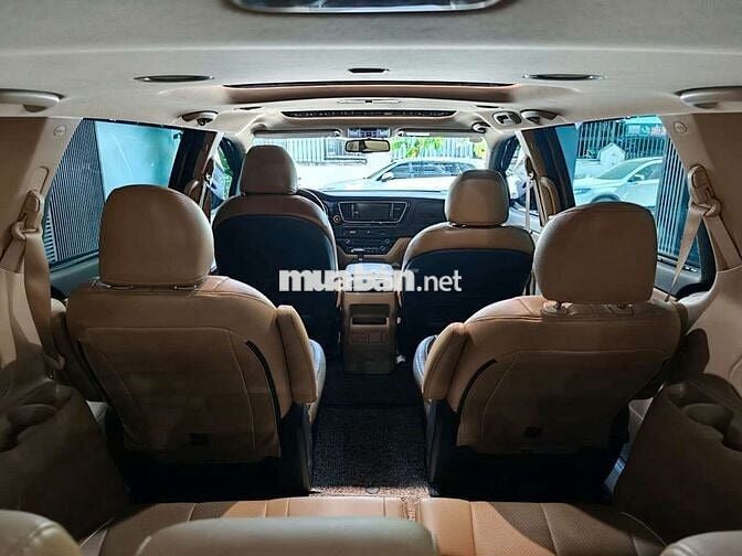 Kia Sedona 2017 2.2DATH full dầu,màu đen