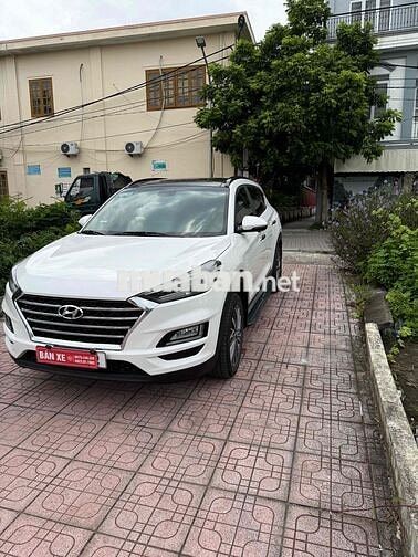 Hyundai Tucson 2021 Xăng Trắng