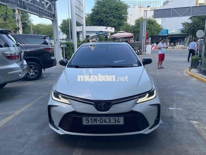 Toyota Corolla Altis 1.8V 2022 / Thương lượng giá