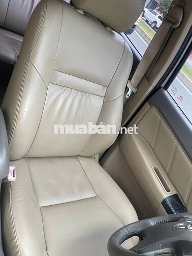 Toyota Fortuner 2013 Bạc