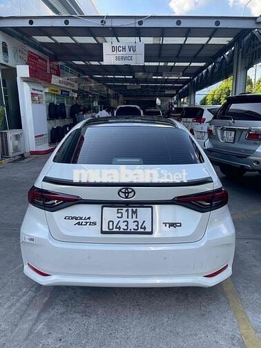Toyota Corolla Altis 1.8V 2022 / Thương lượng giá