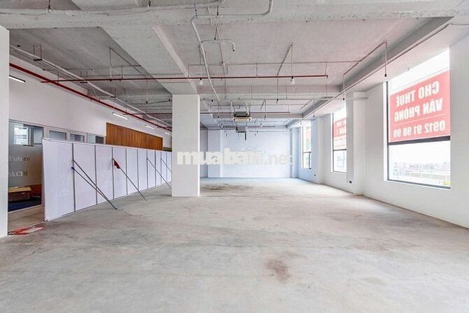 VĂN PHÒNG CHO THUÊ MẶT TIỀN NGUYỄN HỮU THỌ - 180M2 NGAY TẦNG 1