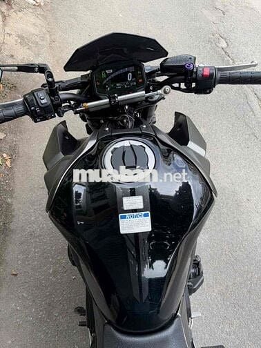 Kawasaki Z900 2022 Xám đen 9000km, zin đẹp 9 chủ