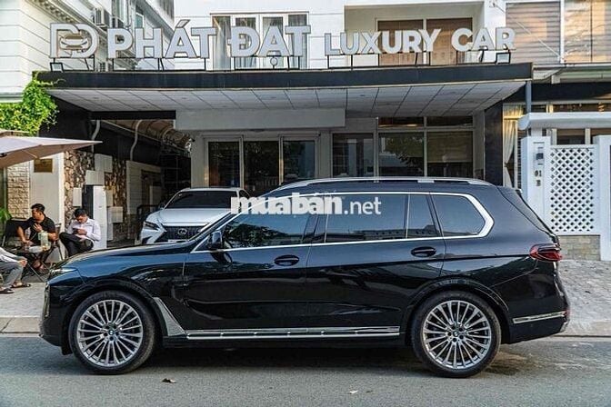 BMW X7 Pure Excellence LCI 2024 Đen