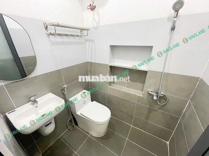 LÊ ẤM TRỐNG SẴN CĂN STUDIO CHỈ 4,8 CỦ