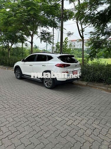 Hyundai Tucson 2021 Xăng Trắng