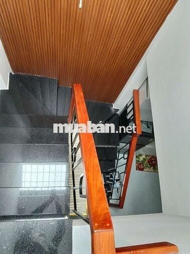 Bán nhà mới xây 2 tầng đường hưng phú quận 8 - DT 38m2 - giá 4.78 tỷ