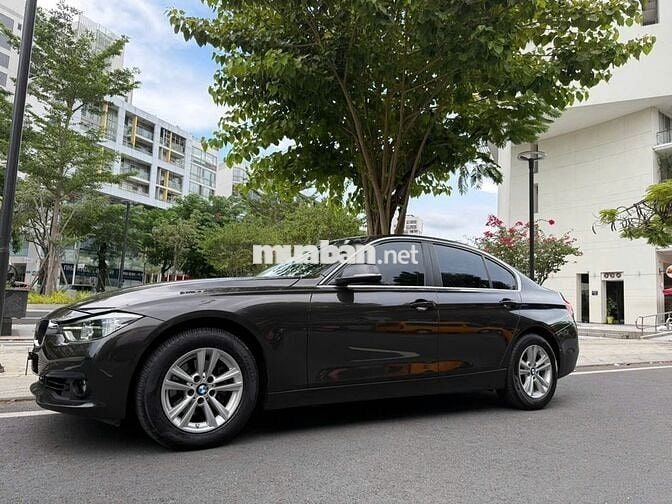 BMW 3 Series 320i 2015 xe sử dụng kỹ còn rất mới