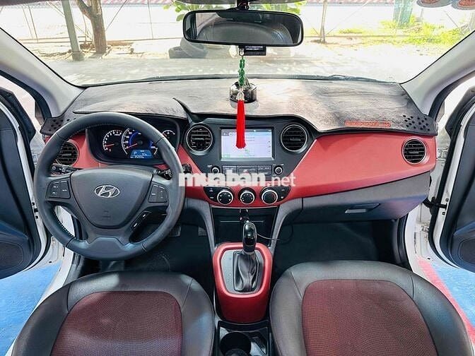 Hyundai Grand i10 2021 1.2 AT Hatchback Trắng