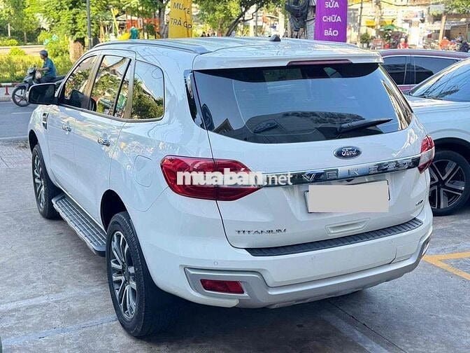 Everest 2 cầu Xe Cá Nhân Kĩ Đẹp Bán Tại Hãng Ford