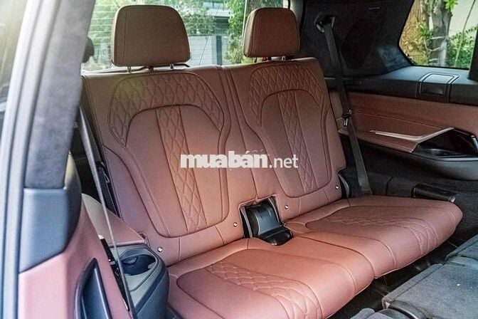 BMW X7 Pure Excellence LCI 2024 Đen