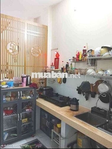 Nhà đẹp vê sông đường tùng thiện vương quận 8 - DT 40m2 - Giá 5.5.tỷ 