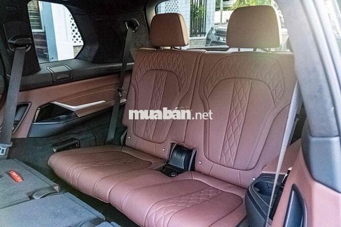 BMW X7 Pure Excellence LCI 2024 Đen