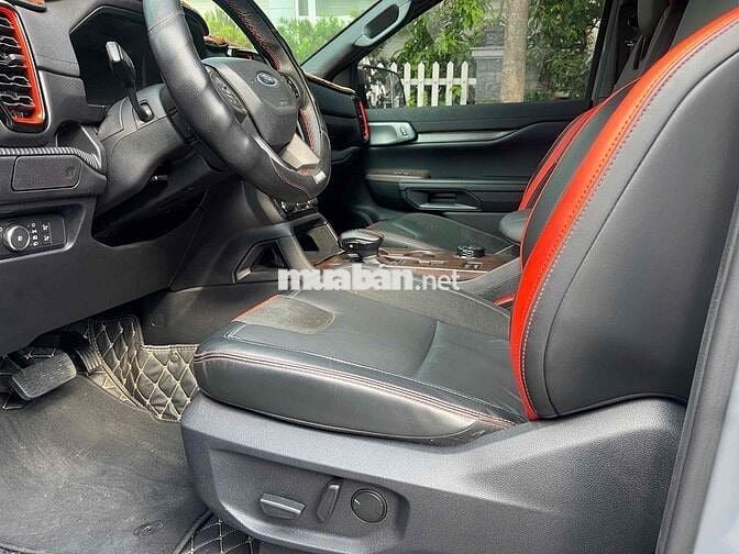 Raptor 2024 Xe 1 Chủ Rất Đẹp Bán Tại Hãng Ford