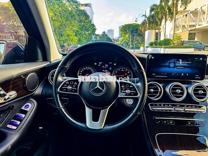 Mercedes-Benz GLC200 Sport 2022- 1 CHỦ 9.000 miles