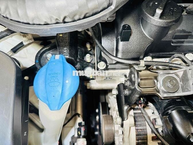 Hyundai Grand i10 2021 1.2 AT Hatchback Trắng