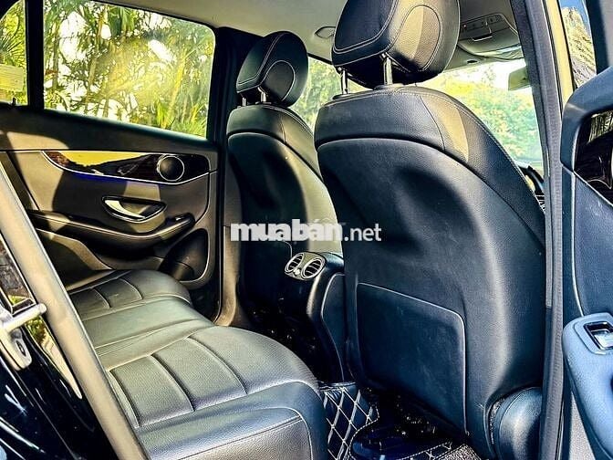 Mercedes-Benz GLC200 Sport 2022- 1 CHỦ 9.000 miles
