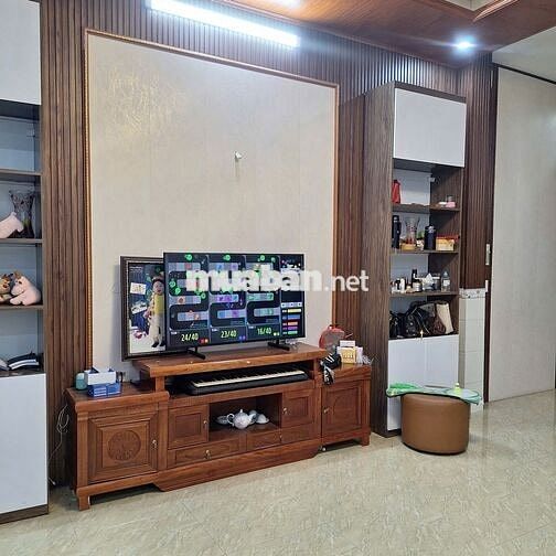 Cho Thuê Nhà Nguyên Căn Gần Chợ Hoà Khánh