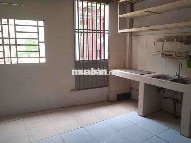 Bán đất tặng Nhà cấp 4 Phú Lợi giá êm,2 mặt tiền trước sau thoáng TDM