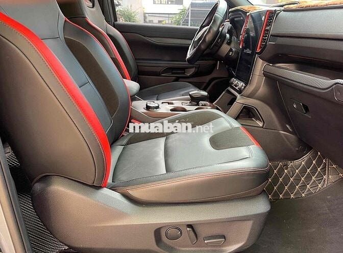 Raptor 2024 Xe 1 Chủ Rất Đẹp Bán Tại Hãng Ford