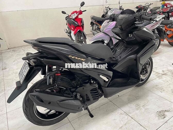 Yamaha NVX 155 Đen