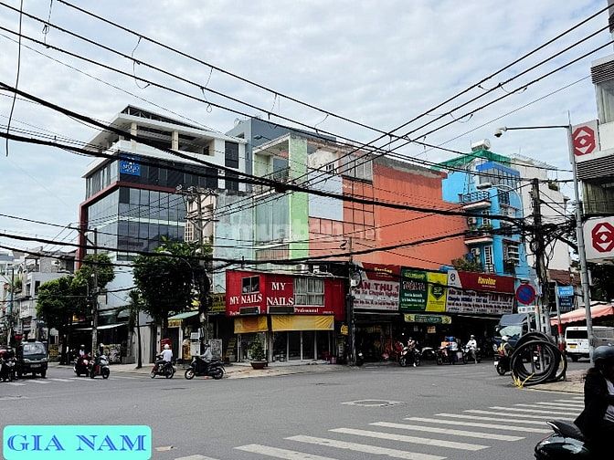 BÁN NHÀ MẶT TIỀN KINH DOANH : ĐƯỜNG BÀU CÁT - P. 11 - Q. TÂN BÌNH -HCM